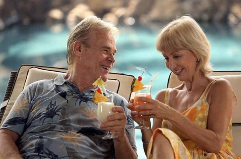 retirement living in thailand beach life