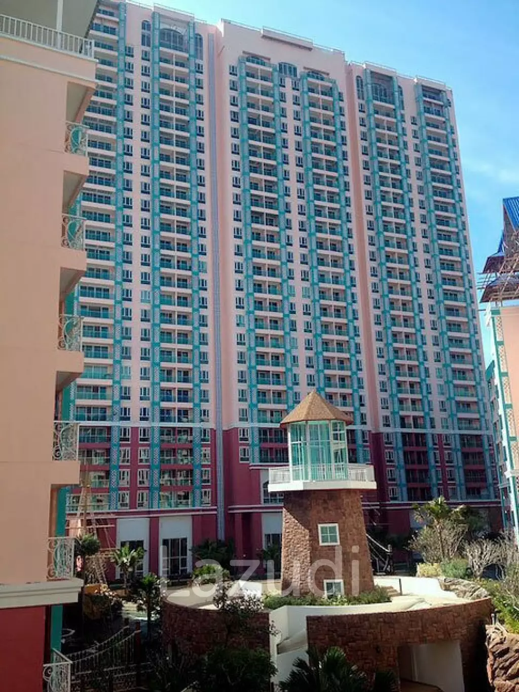 1 Bedroom 1 Bathroom 37 SQ.M. Grande Caribbean Condo