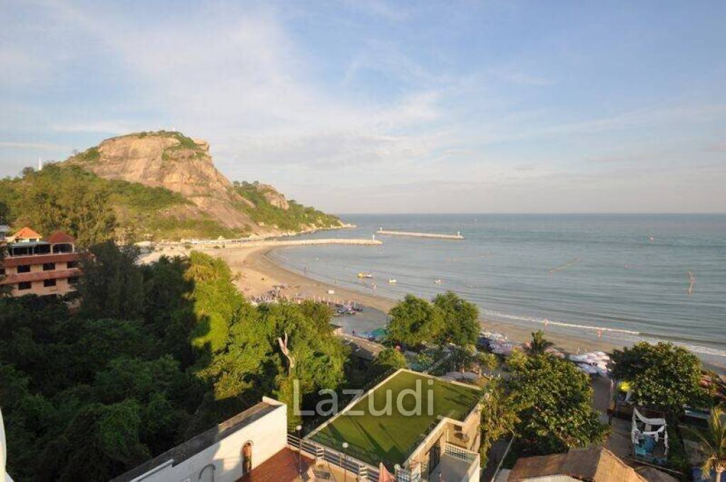 2 Bed Condo With Sea And Mountain Views