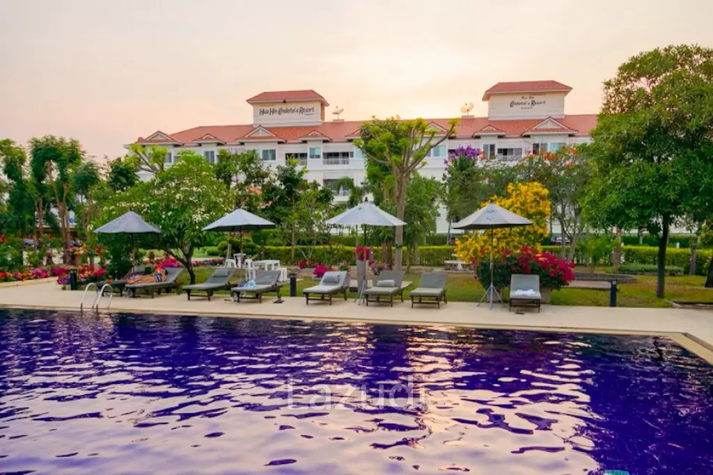 1 Bed 1 Bath Condo 53 SQM For Sale at Hua Hin Condotel and Resort Taweeporn