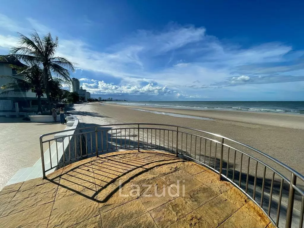 Seaview Paradise condo: 2-Bedroom Beachfront Condo with Sea View, Hua Hin