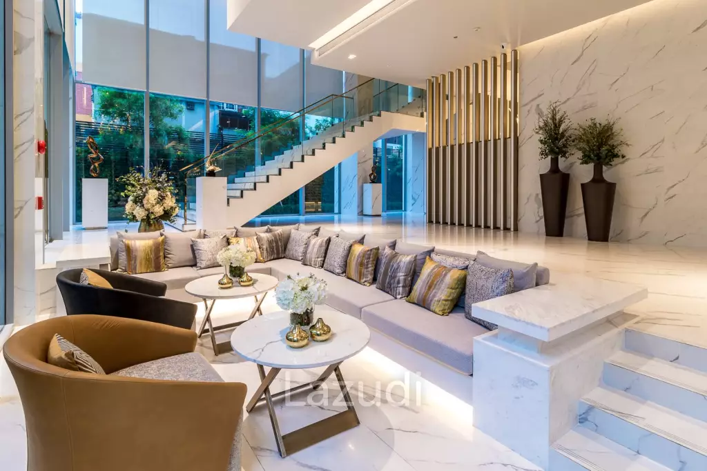 1 Bed 1 Bath 32.34 sq.m. Hyde Sukhumvit 11