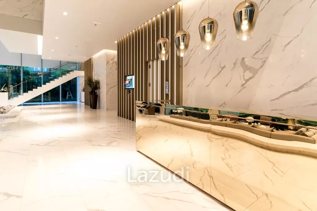 1 Bed 1 Bath 32.34 sq.m. Hyde Sukhumvit 11