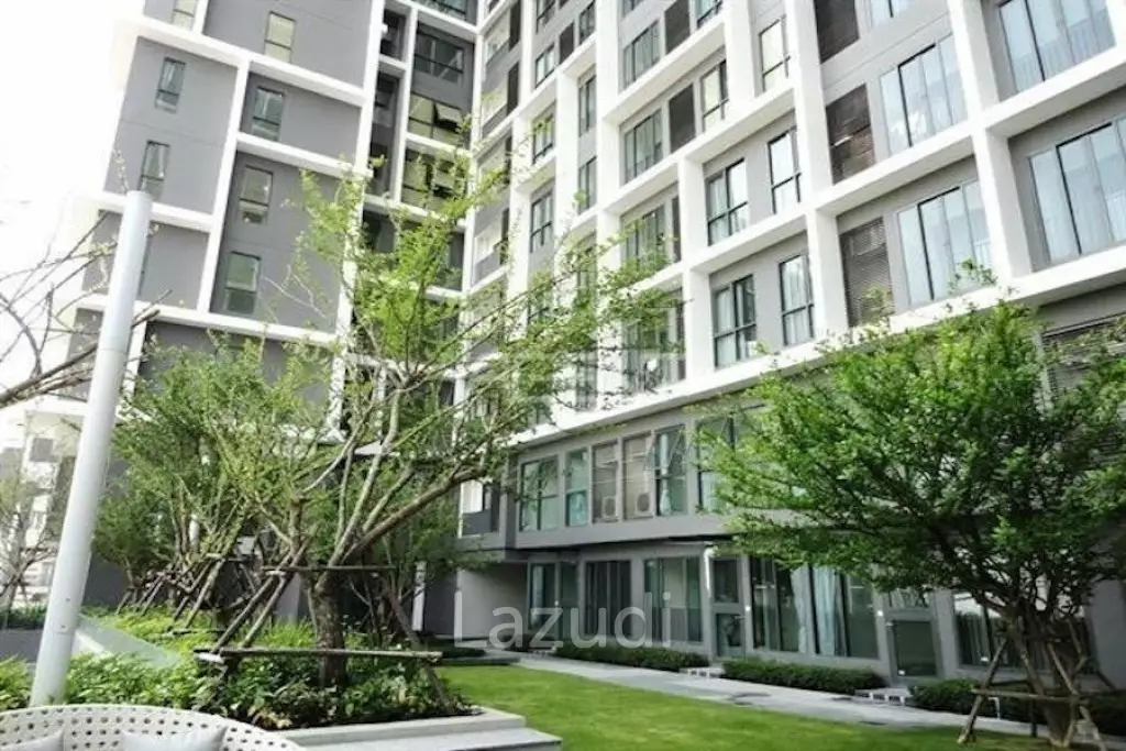 44 sqm modern condo at Ideo Mobi Rama 9 Huai Khwang Bangkok