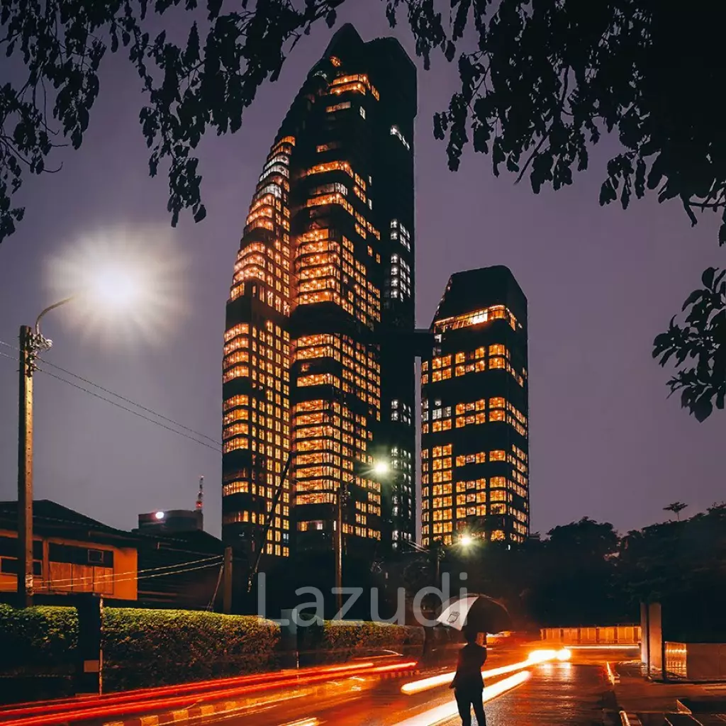 45 sqm modern 1 bedroom condo on 14th floor Ideo Q Sukhumvit 36 Khlong Toei Bangkok