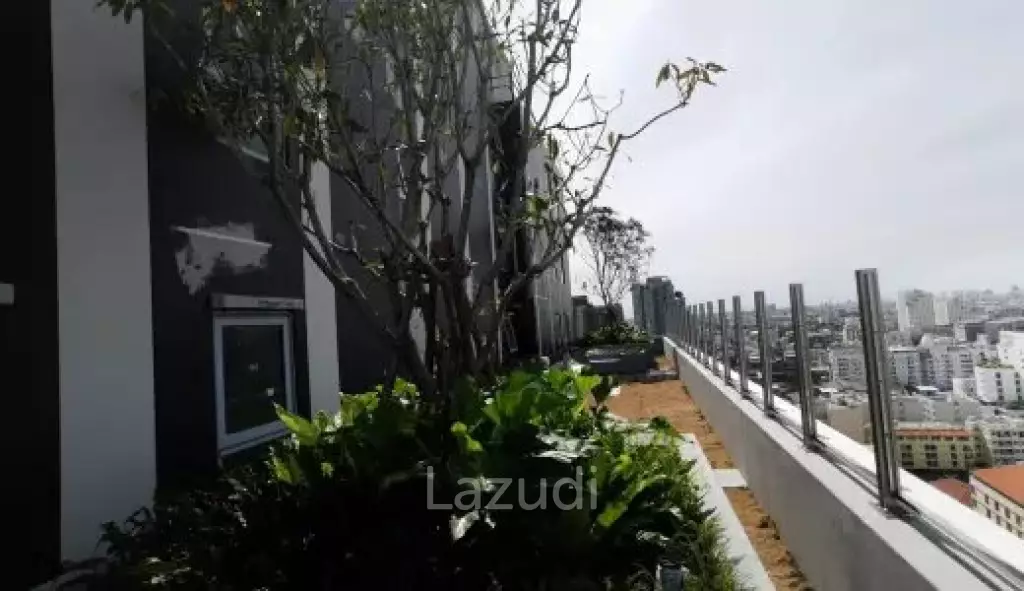 1 Bed 1 Bath 353SQ.M Ideo Ratchada-Sutthisan