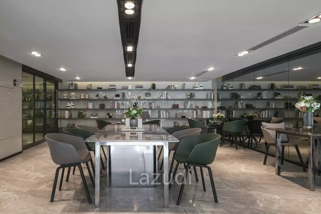 34 sqm condo on 22nd floor at Ideo Sathorn-Wongwian Yai, Khlong San Bangkok