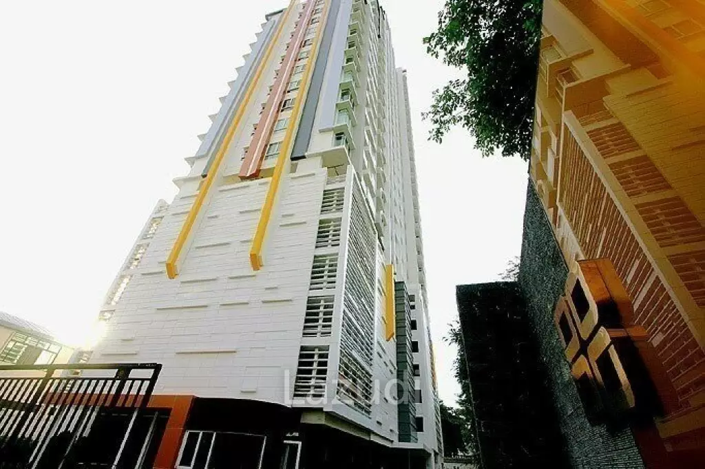 1 bed 1 bath 39 SQ.M Ivy Sathorn 10