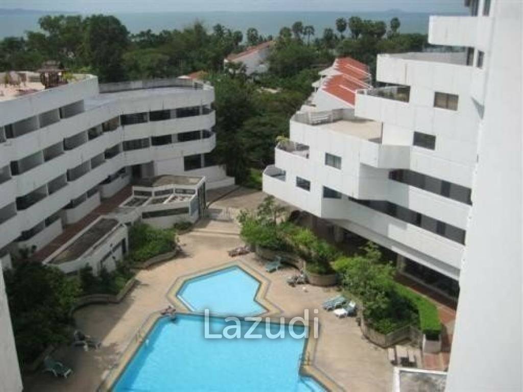4 Beds 5 Baths 311 SQ.M. Jomtien Beach Paradise Village