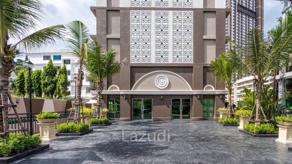 Arcadia Center Suites