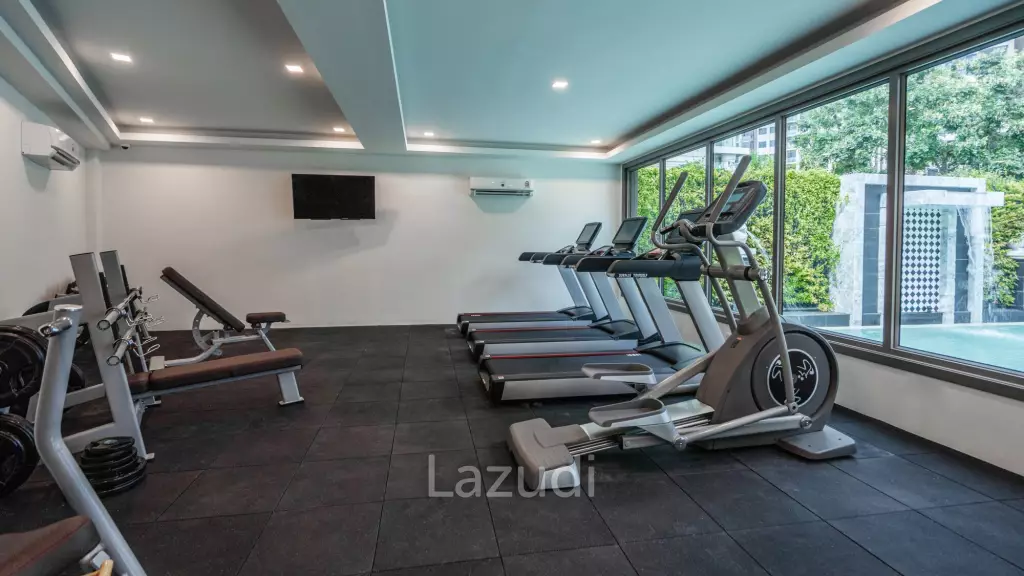 1 Bedroom 1 Bathroom 27 SQ.M. Arcadia Center Suites