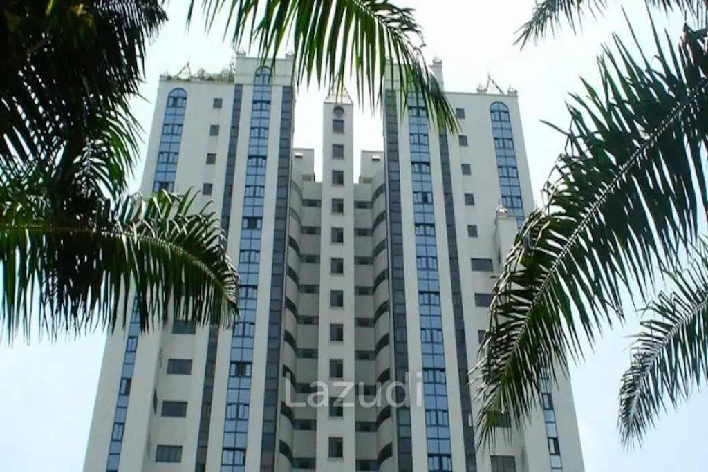 3 Bed 2 Bath 188 SQ.M Kiarti Thanee City Mansion