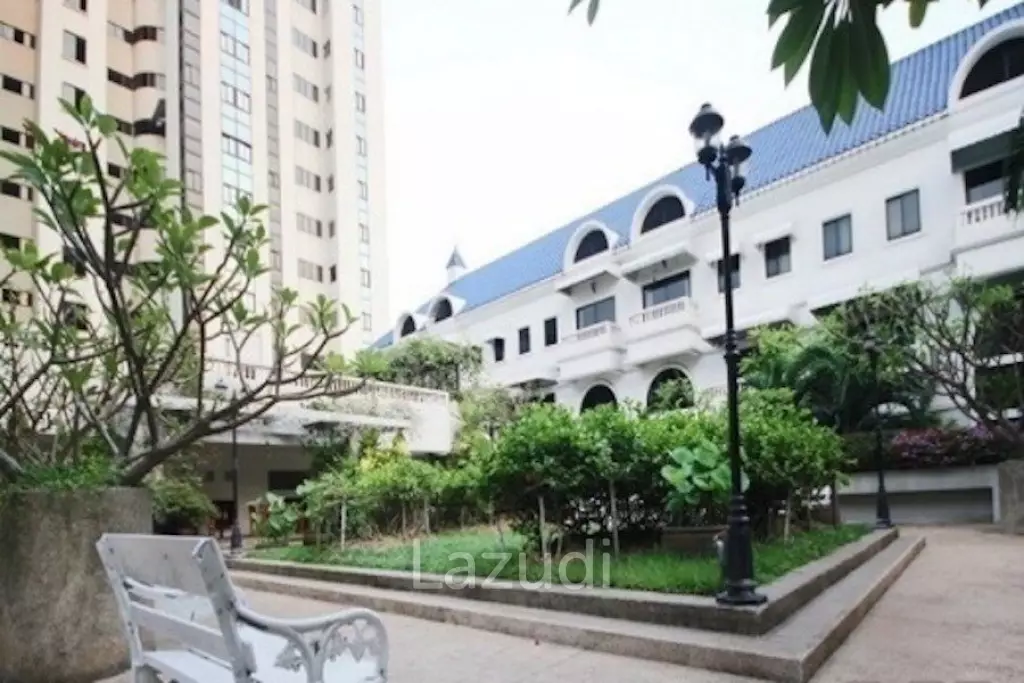 3 Bed 2 Bath 188 SQ.M Kiarti Thanee City Mansion