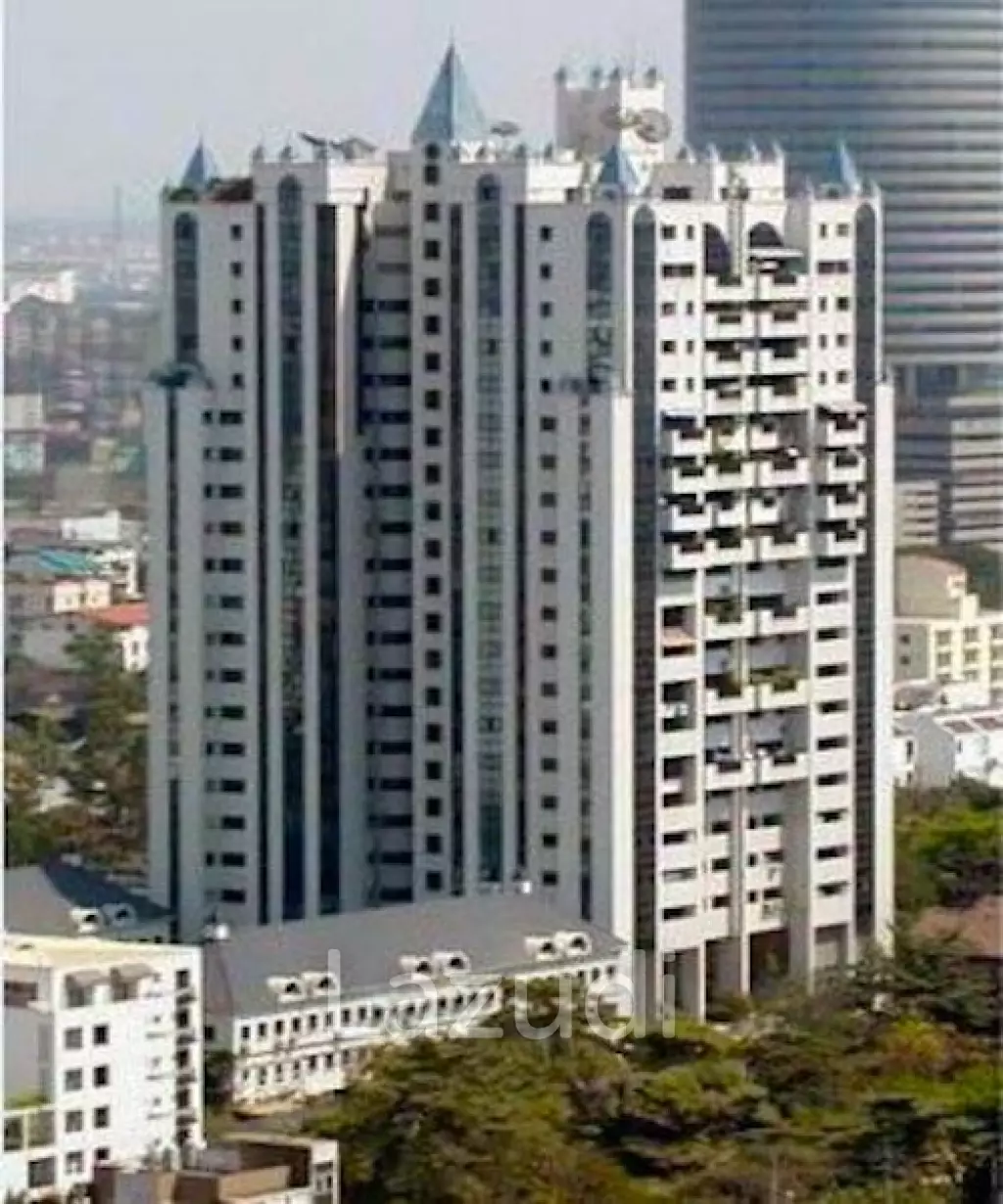 3 Bed 2 Bath 188 SQ.M Kiarti Thanee City Mansion