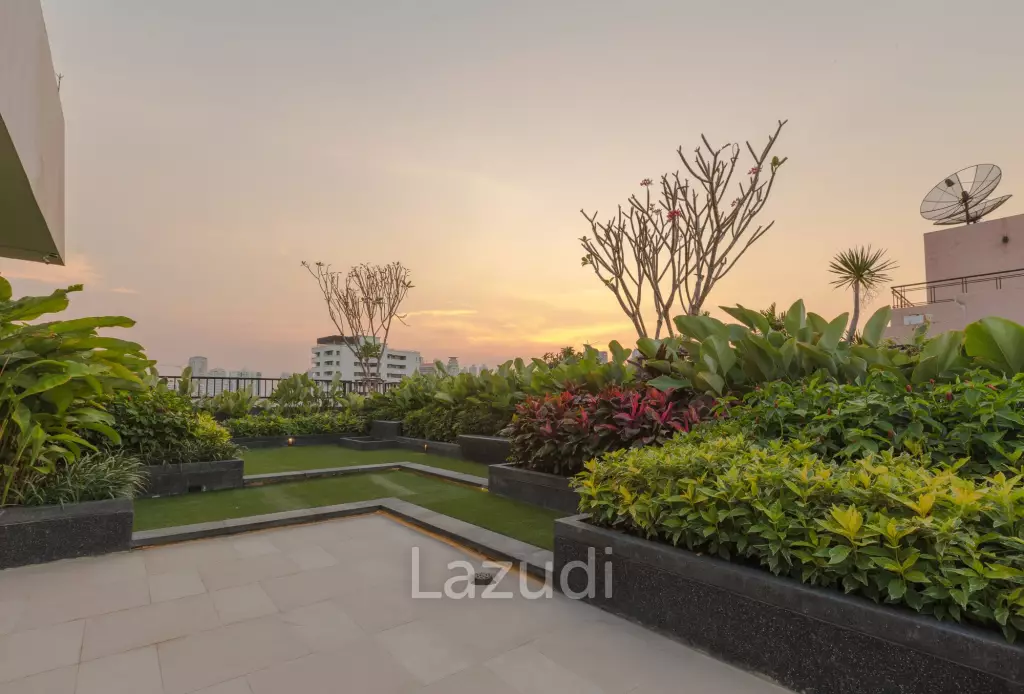 36.5 sqm 1-Bed Condo at Art @ Thonglor 25