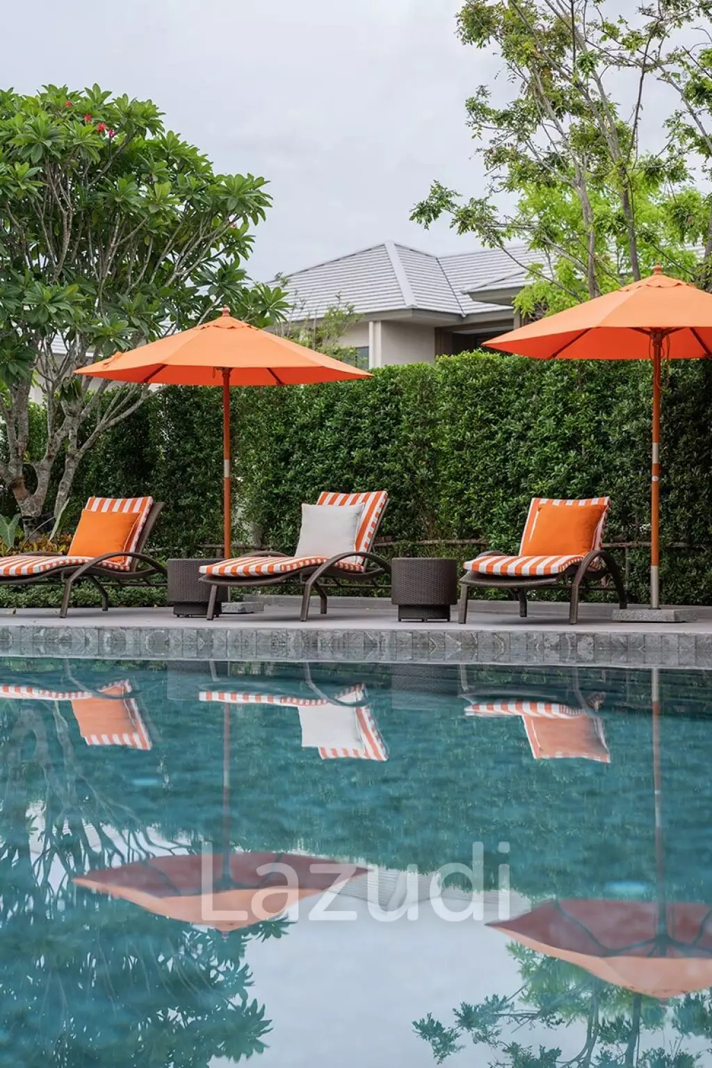 4 Bed 4 Bath 280 SQ.M Burasiri Krungthep Kreetha