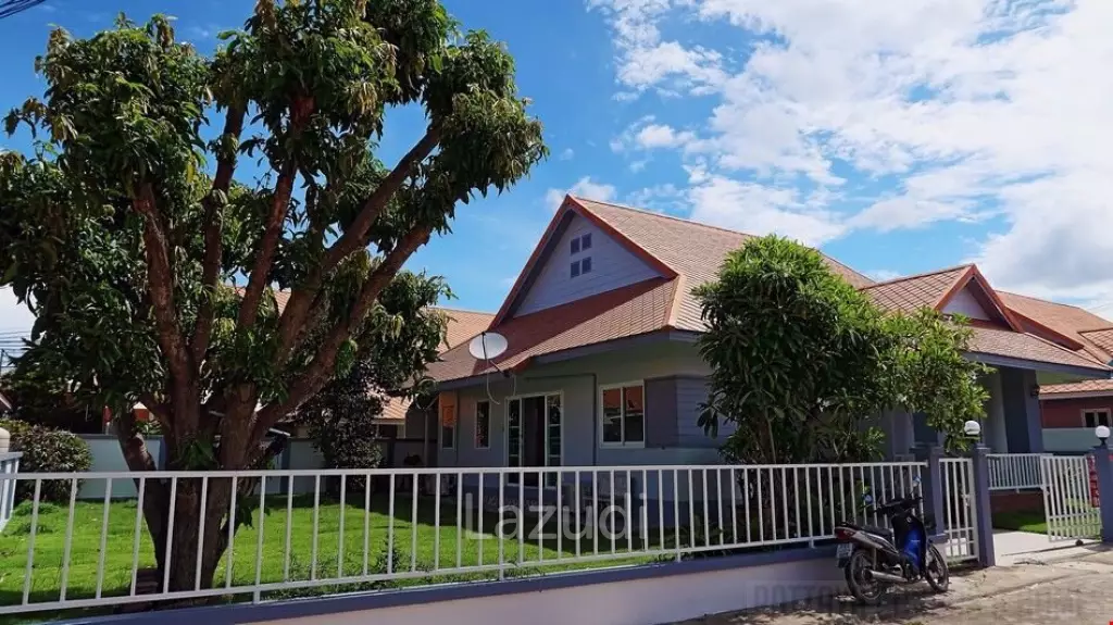 3 Bed  2 Bath 120 SQ.M. Baan Suan Neramit