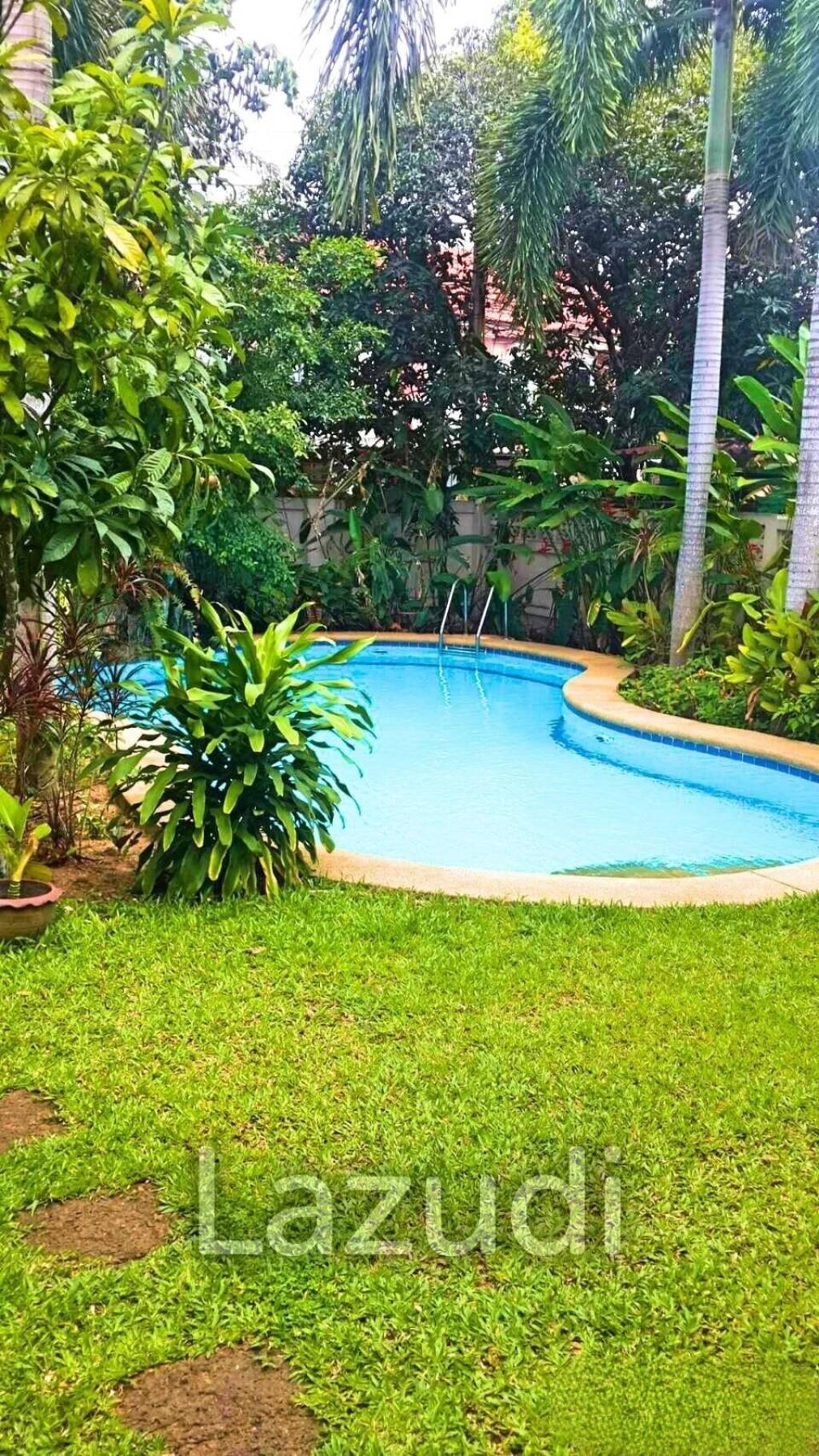 6 Bedroom 6 Bathroom 376 SQ.M Park Village
