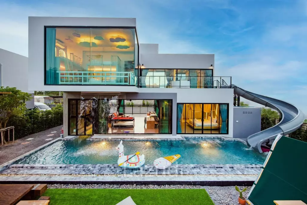 350 sqm modern pool villa in Pak Nam Pran Leleaf Sea Beach project