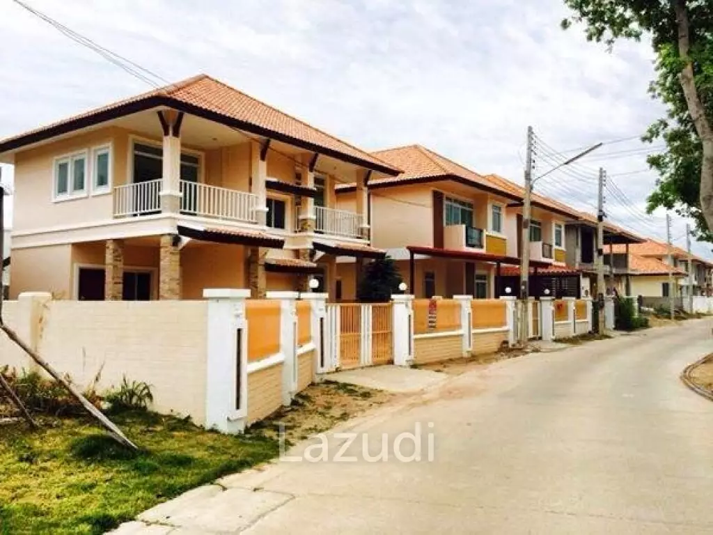 3 Bedroom 3 Bathroom 200 SQ.M. T.W. Garden Hill