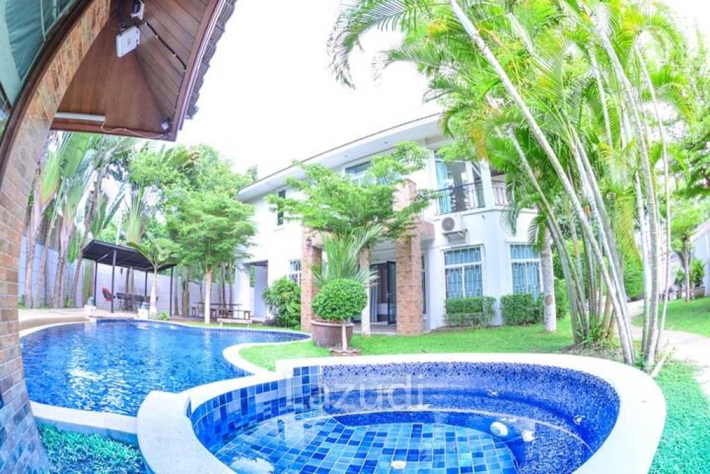 Tawanron villa