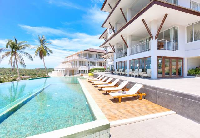 The Bay Condominium