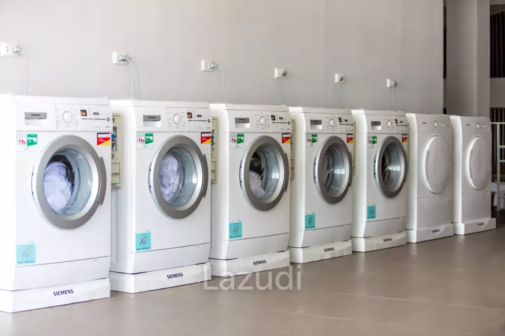 [Foreign Freehold] Sea View 2-Bed Condo in Plai Laem