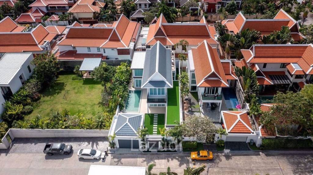 Chateau Dale Thai Bali Village