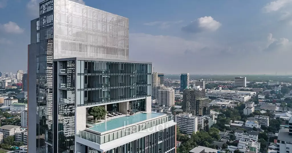 Luxury 3 Bedroom Condo Kraam Sukhumvit 26 Bangkok