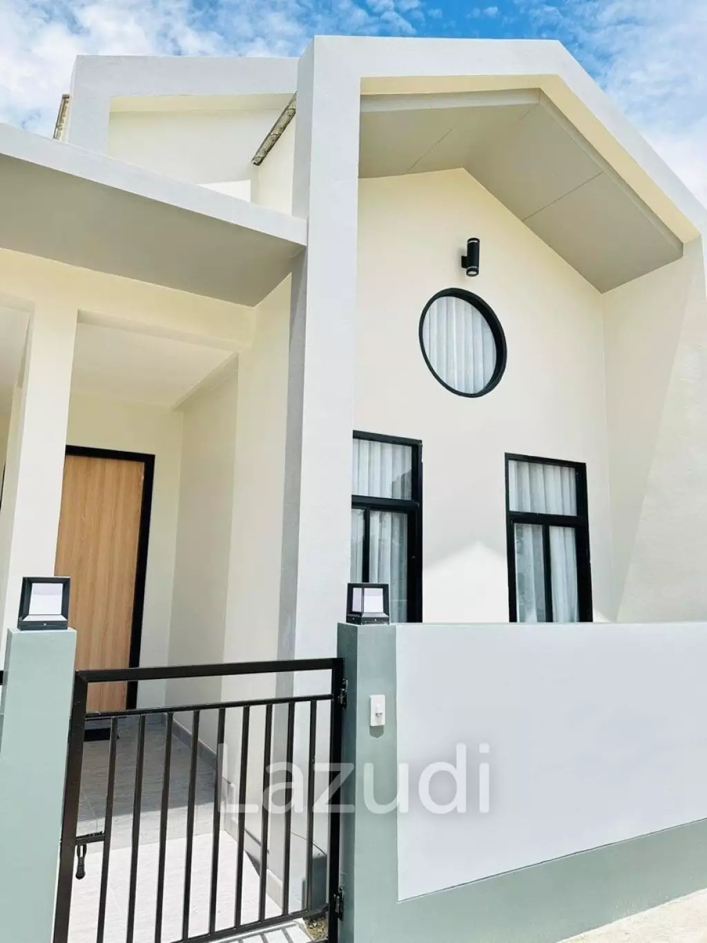 3 Beds 3 Baths 184 SQ.M. The Hamlet Pattaya