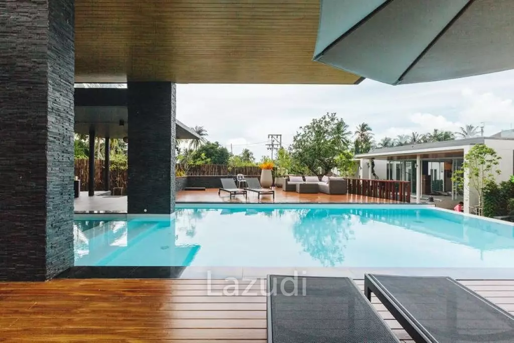 Modern 3-Bedroom House in Mae Nam