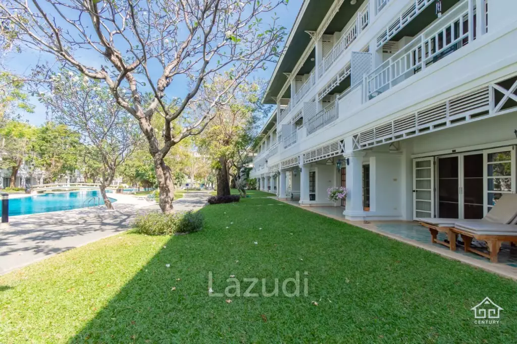 BAAN SA SUAN : 3 Storey Townhouse near the beach