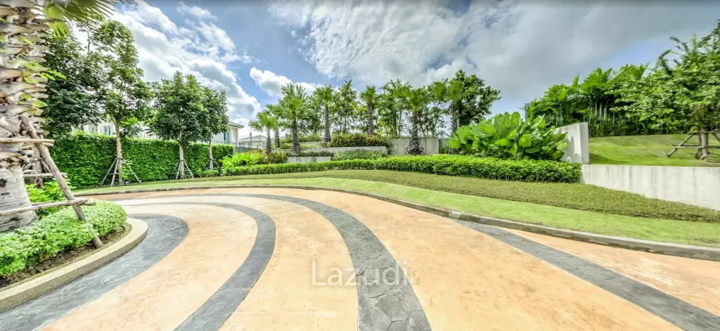 Fully Furnished 3-Bedroom House for Rent and Sale in Kathu