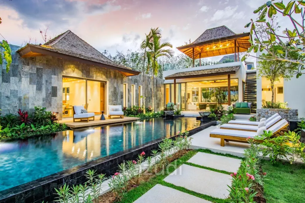 Modern Luxury, 3.5 Bed Balinese Villa, Blended into Nature