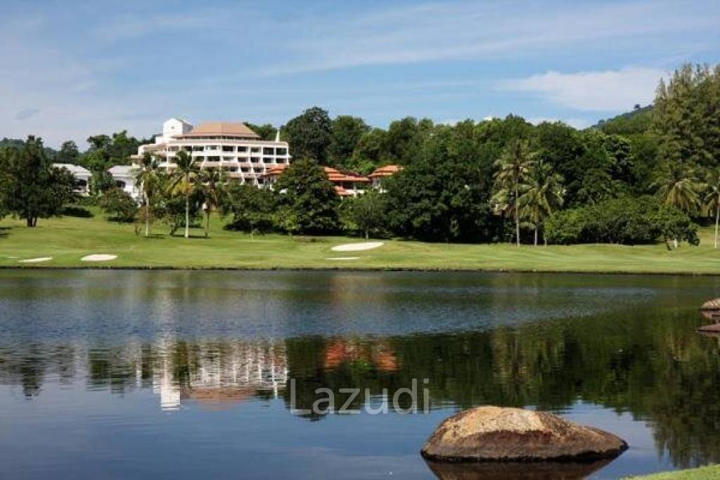 The Green Golf Residence