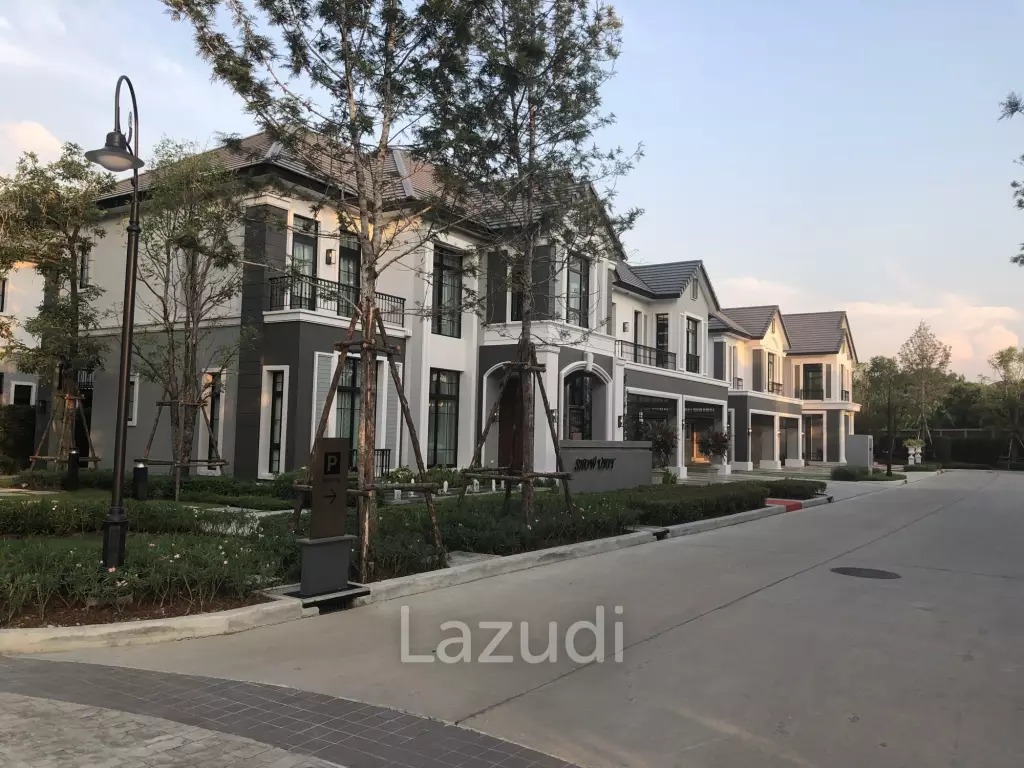 4 Bed 5 Bath 528 SQM The Palazzo Srinakarin