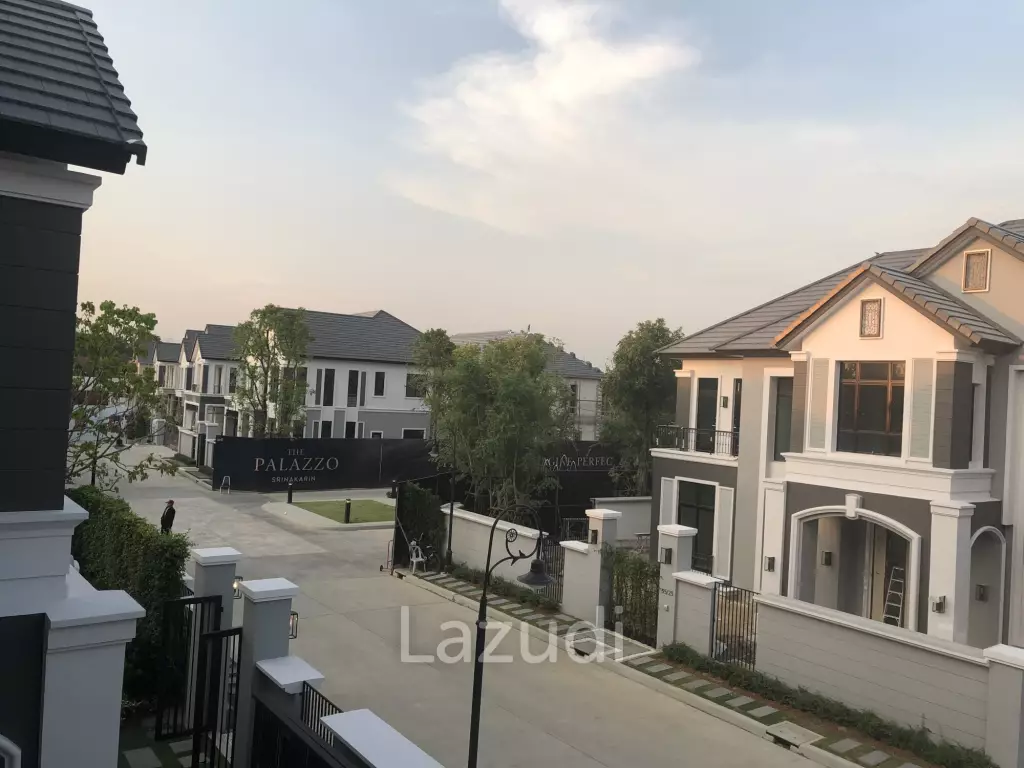 4 Bed 5 Bath 528 SQM The Palazzo Srinakarin
