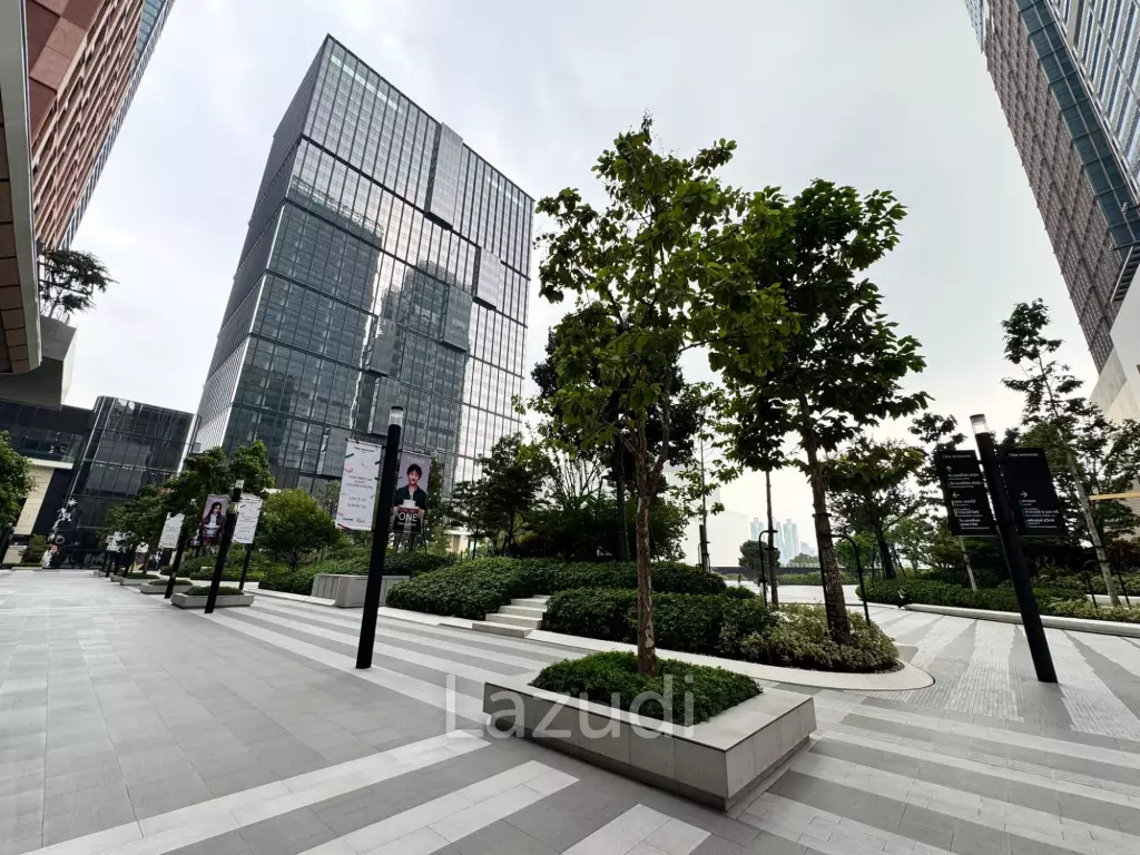 Luxury 3-Bedroom Residence for Sale with Lumpini Park View