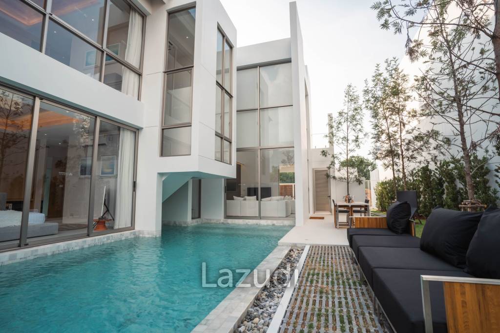 LuxPride 4 - 3 Bed 3 Bath