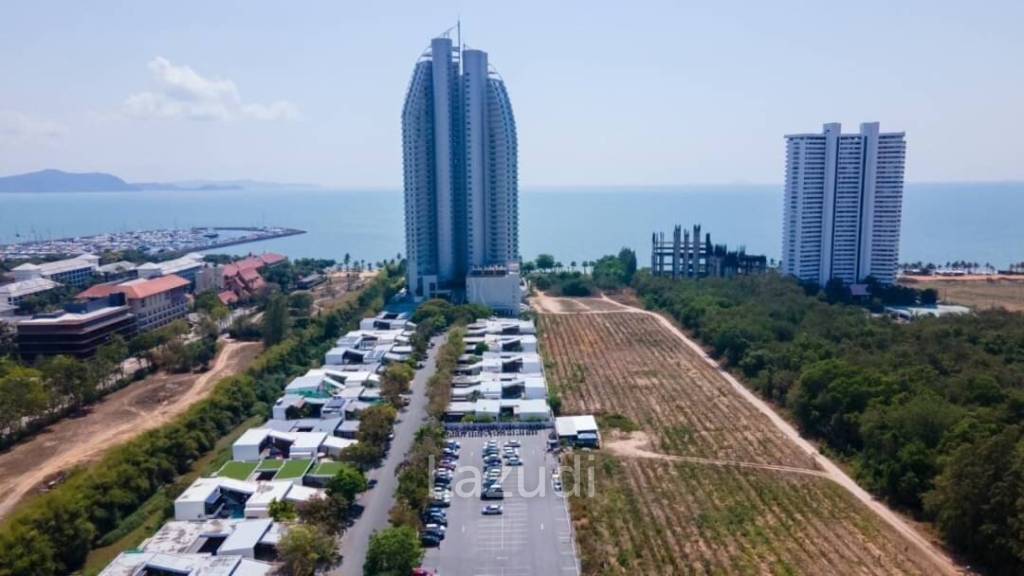Movenpick Pool Villa Pattaya by Hello Pattaya