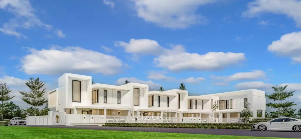 3 Bedroom 4 Bathroom 260 SQ.M M Estate
