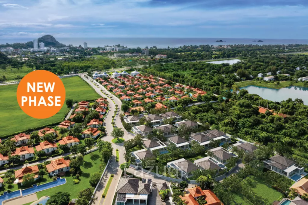 2 Bed 2 Bath 180 SQ.M BelVida Estate Villa Suasana