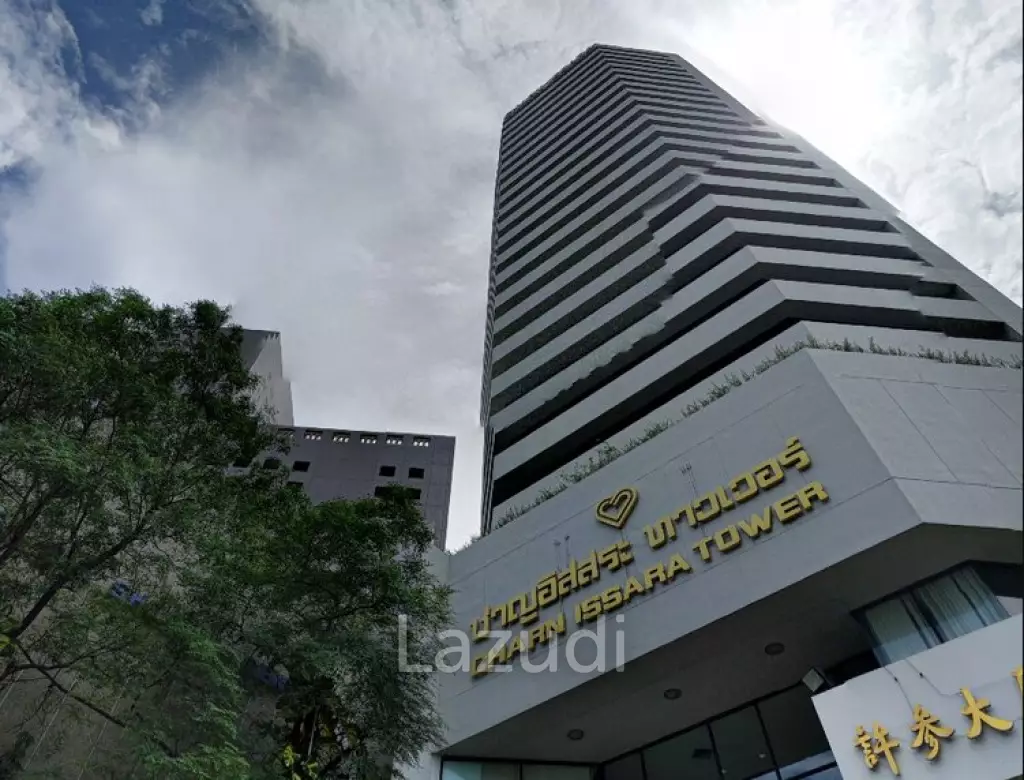 205 sqm Open Plan Office in Charn Issara Tower 1 Suriyawong Bang Rak