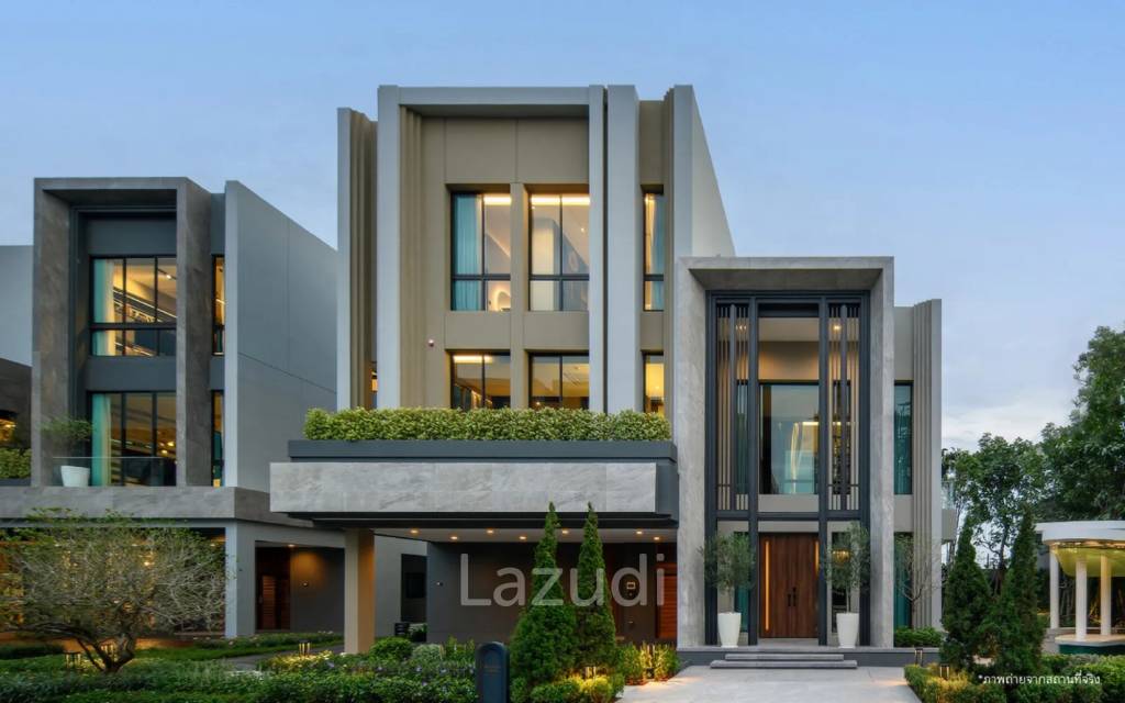 Grand Bangkok Boulevard Rama 9 – Krungthep Kreetha