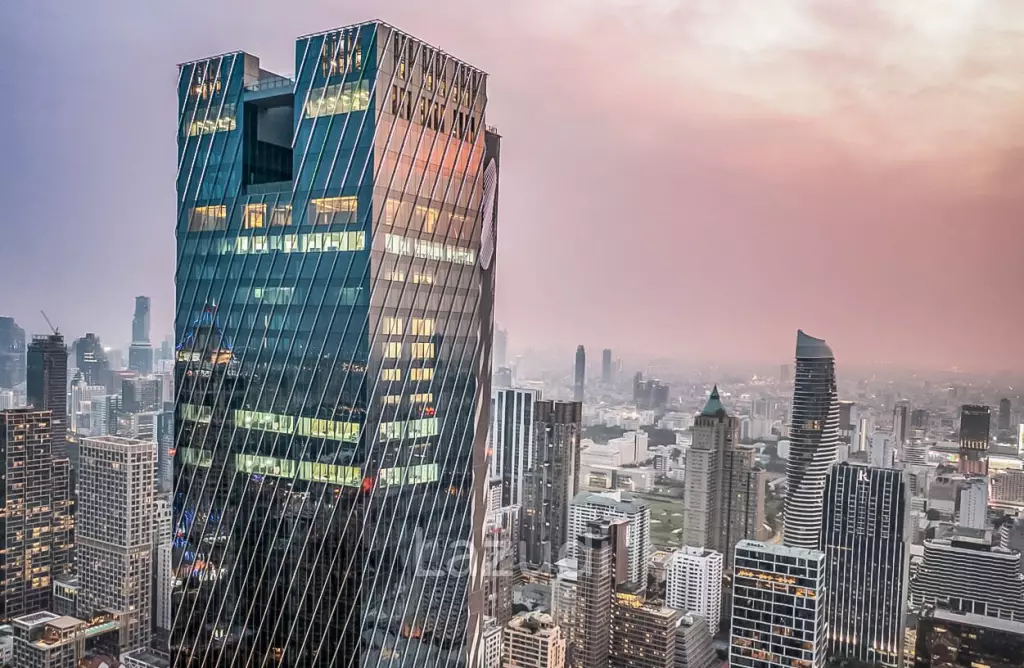 One City Center (OCC Tower) – Grade A Office Space for Rent in Bangkok