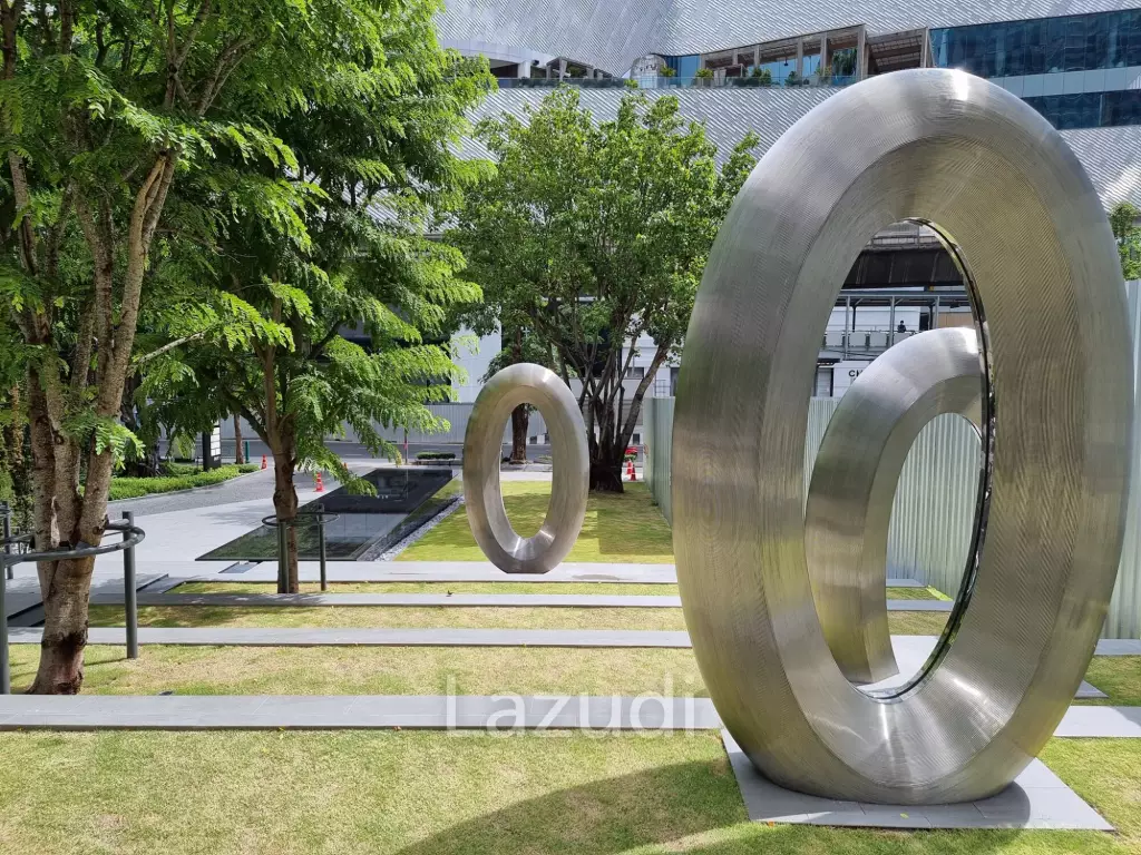 One City Center (OCC Tower) – Grade A Office Space for Rent in Bangkok