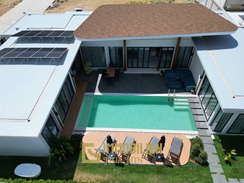 Villas de luxe avec piscine à Thipurai