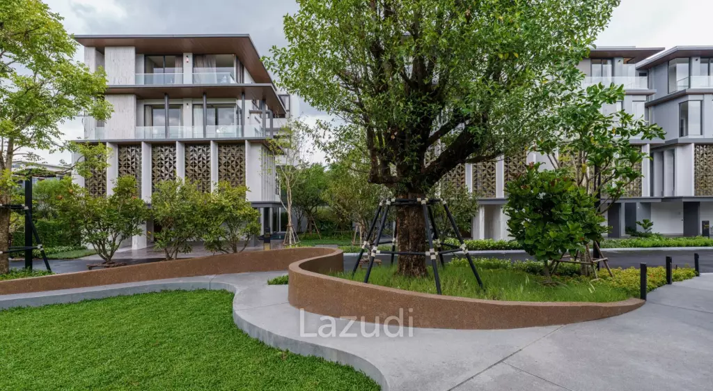 3 Bed 4 Bath 335 SQ.M ARTALE Asoke - Rama 9