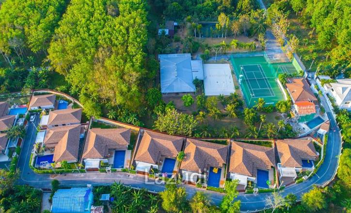 Bamboo garden villa