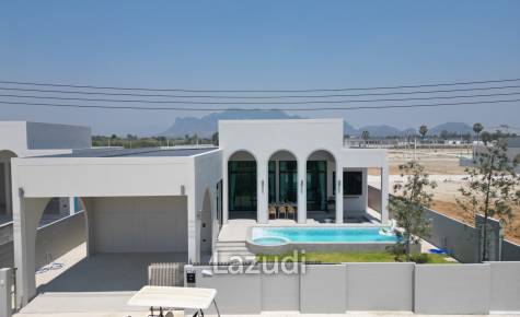 Reeva Pool Villas